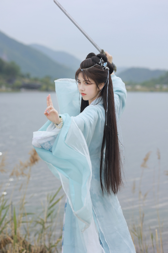 PTU 封面